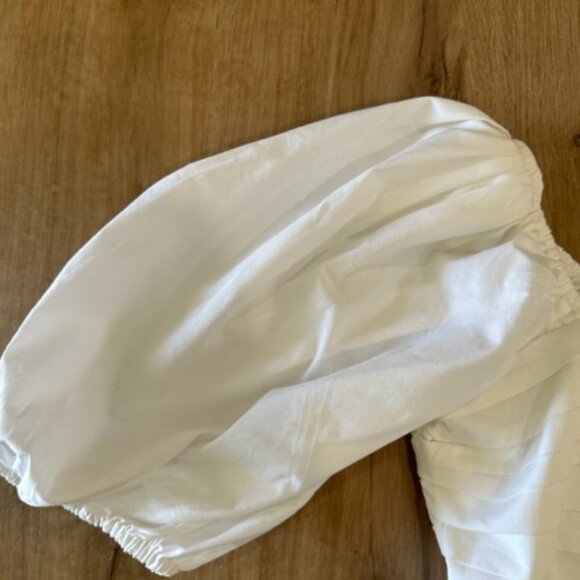 Abercrombie & Fitch White Square Neck Rouched Puff Sleeve Top- Size L - Picture 4 of 8